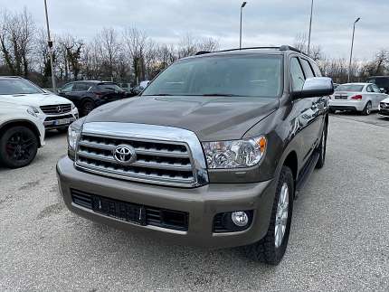 Toyota Sequoia Platinum 5.7 Toyota Sequoia Platinum 5.7