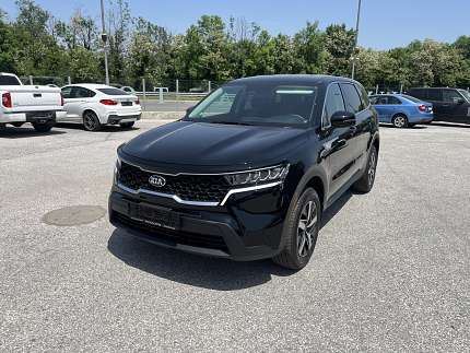KIA Sorento 2.5 6+1 KIA Sorento 2.5 6+1