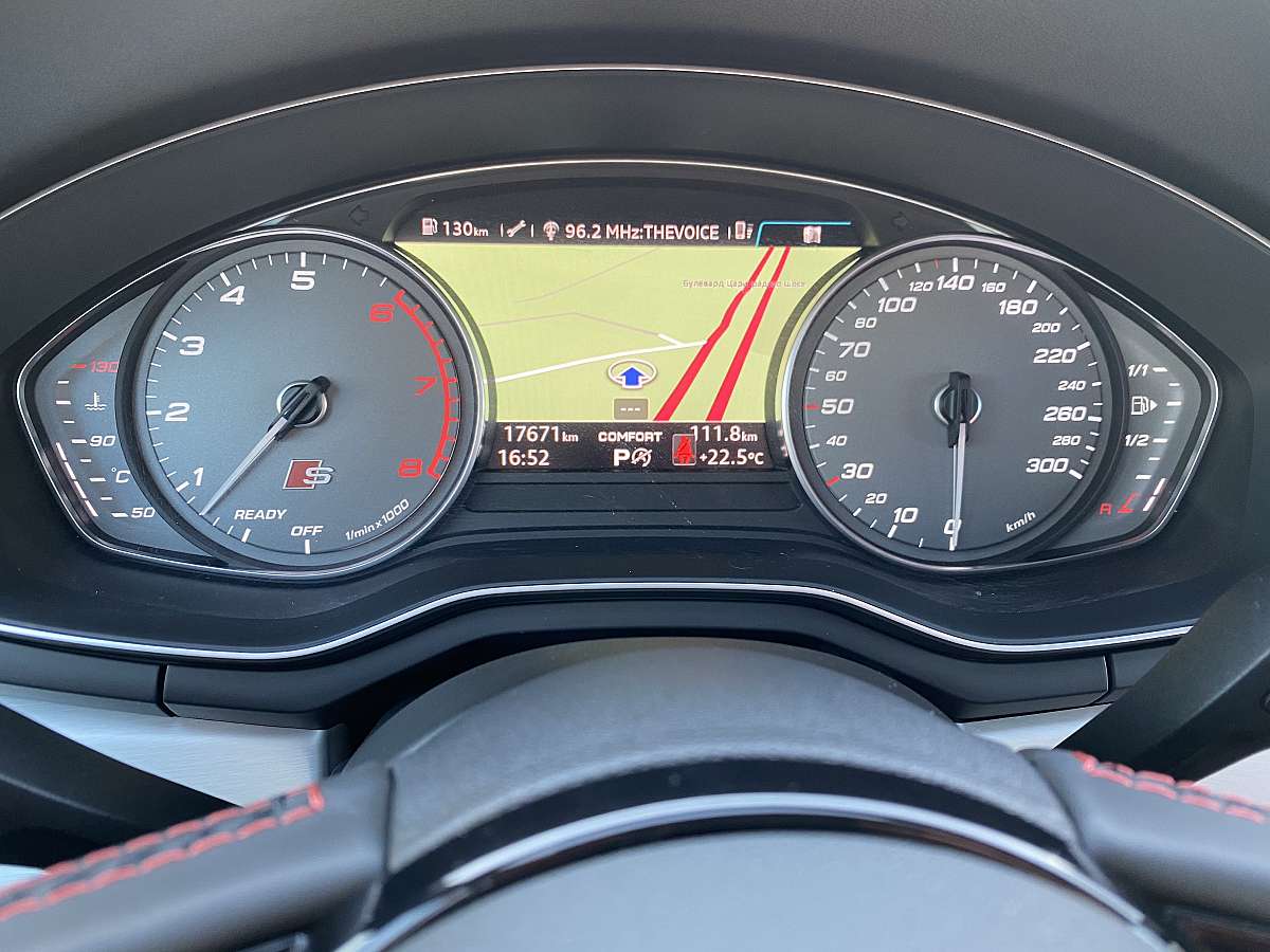 Audi S4 3.0TFSI Audi S4 3.0TFSI