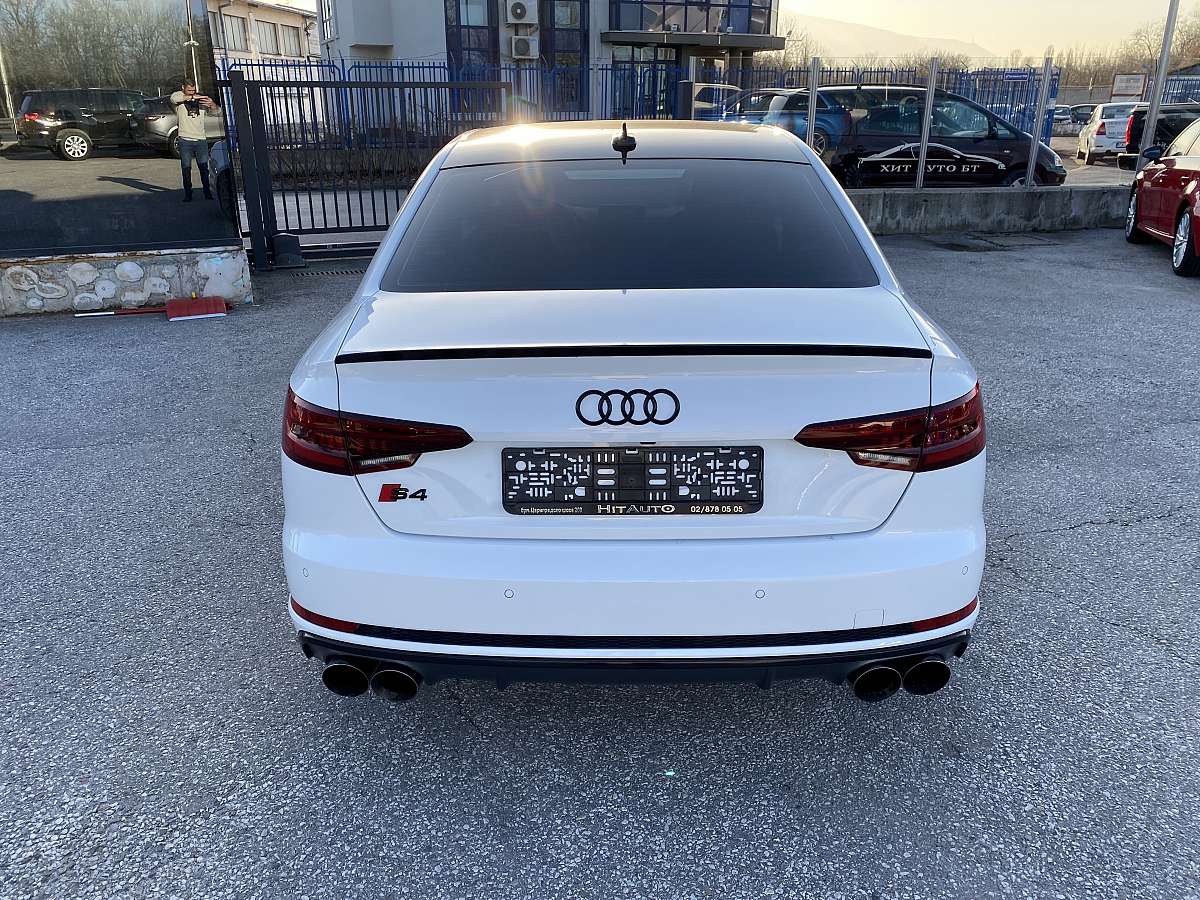 Audi S4 3.0TFSI Audi S4 3.0TFSI