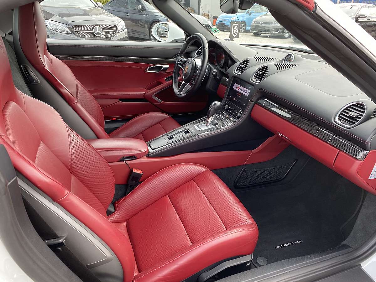 Porsche Boxster 718 Porsche Boxster 718
