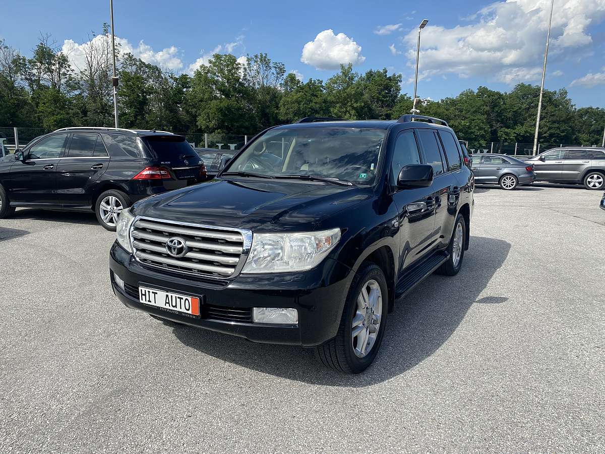 Toyota Land Cruiser 200 V8 D Toyota Land Cruiser 200 V8 D