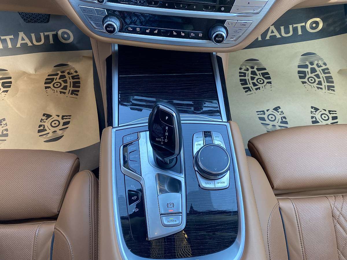 BMW 740 XD BMW 740 XD
