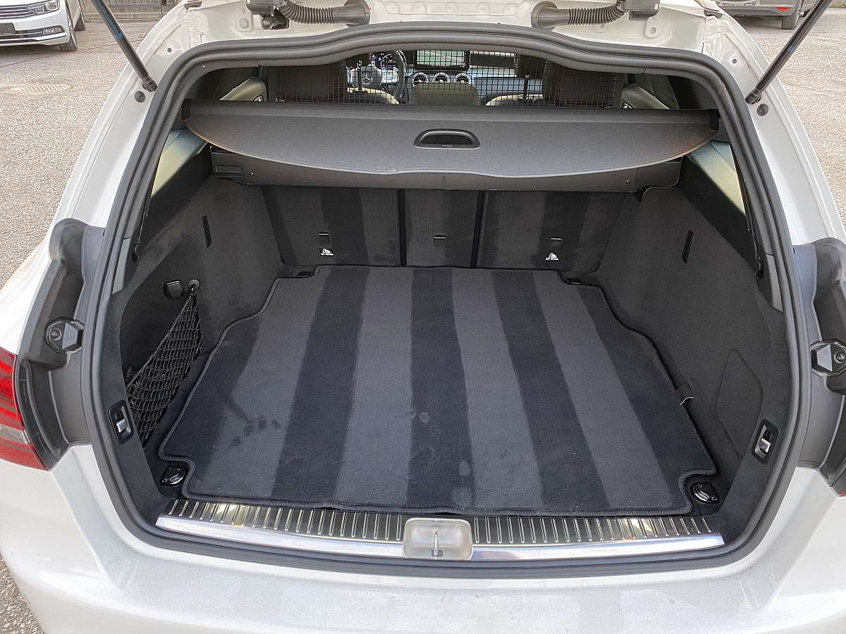 Mercedes Benz C43 Facelift Multimeam Mercedes Benz C43 Facelift Multimeam