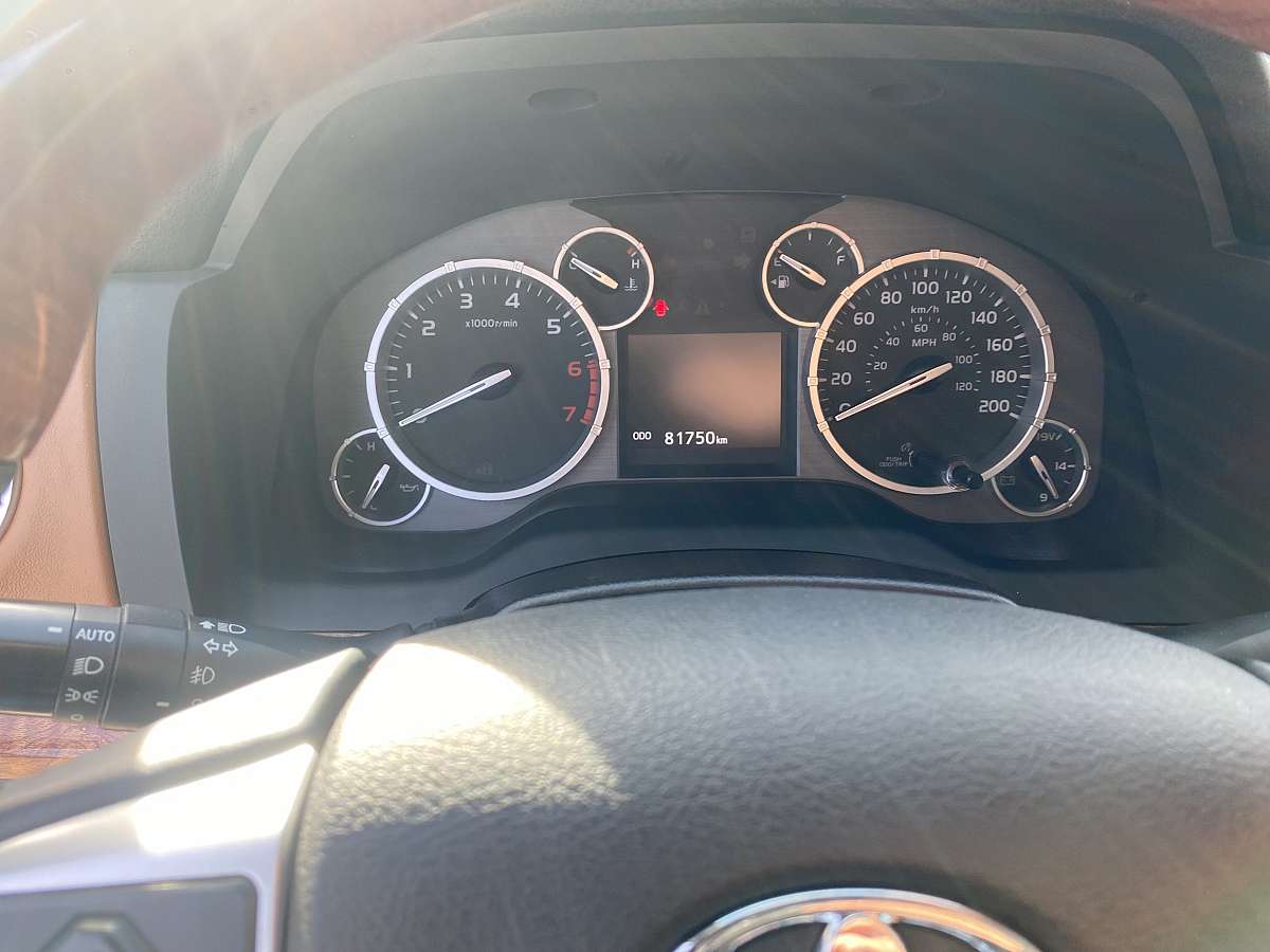Toyota Tundra 1794
