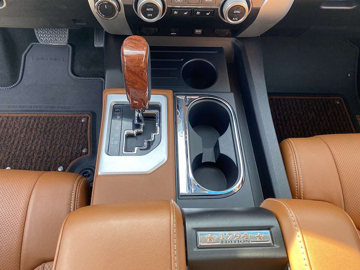 Toyota Tundra 1794