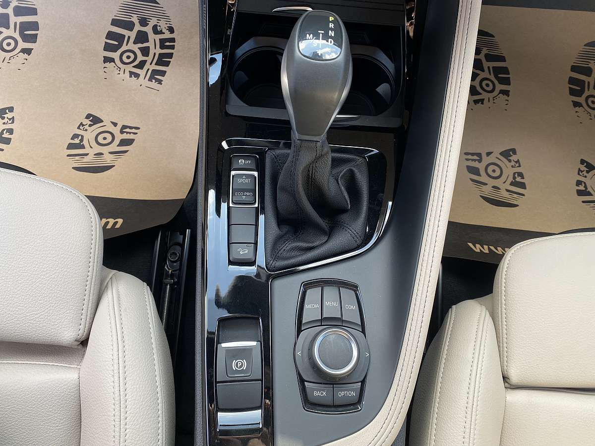 BMW X2 28i