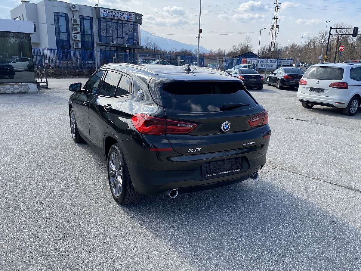 BMW X2 28i