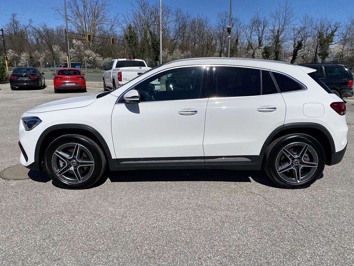 Mercedes-Benz GLA 250 4Matic Mercedes-Benz GLA 250 4Matic