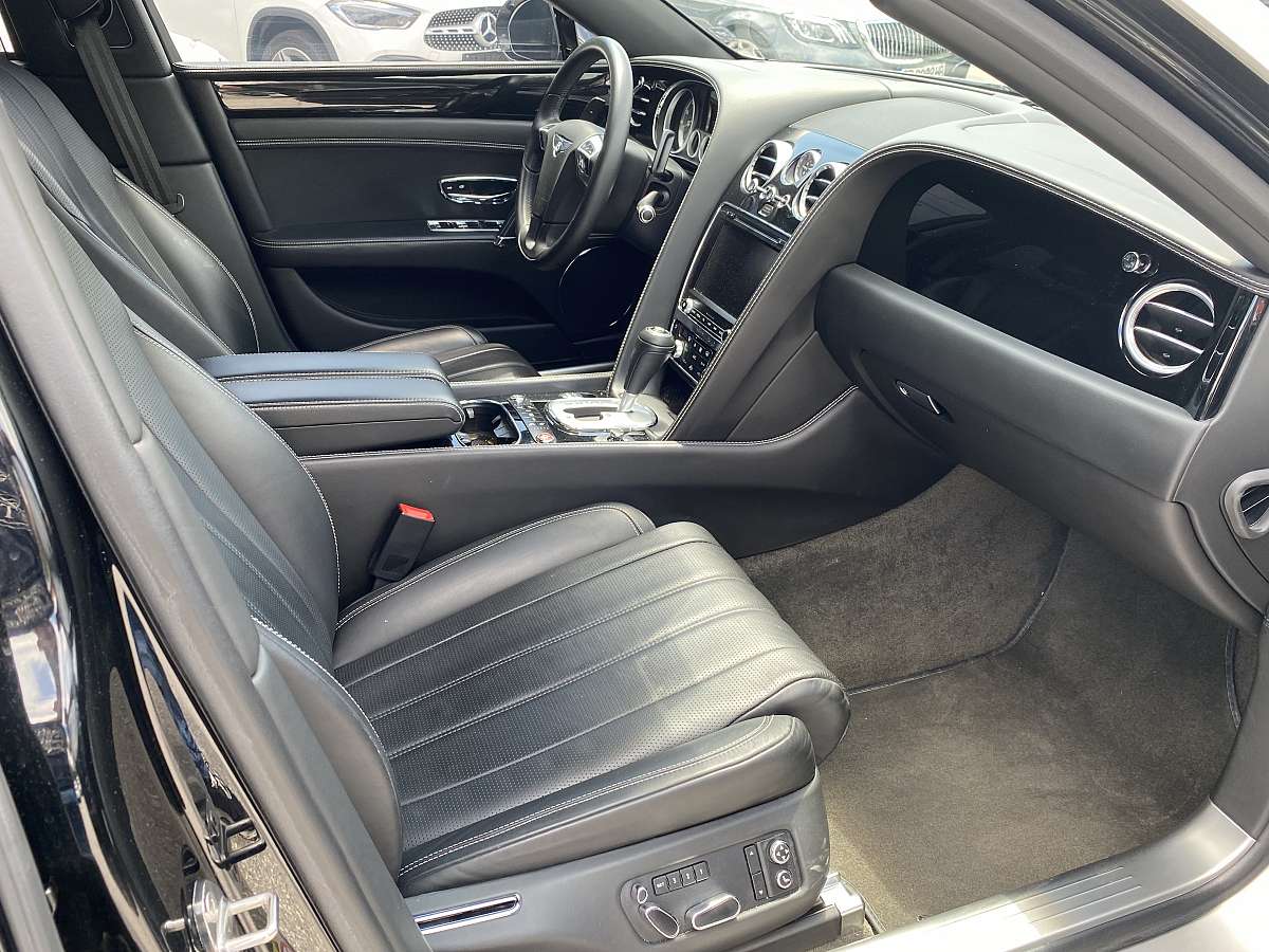 Bentley Flying Spur W12