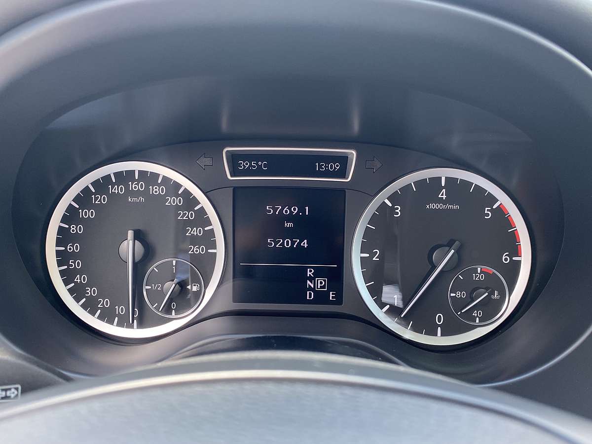 Infiniti Q30 AWD 2.2 D