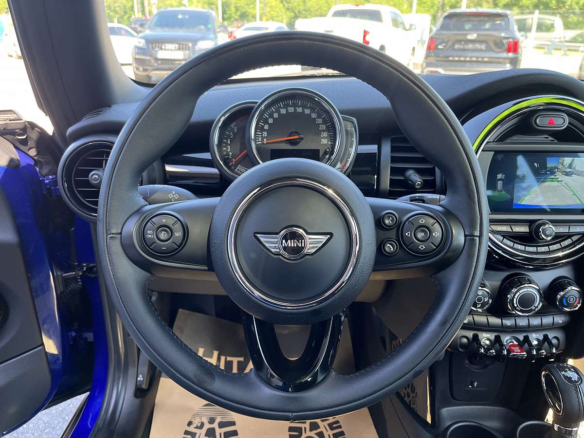 MINI Cooper 1.5 Automatic MINI Cooper 1.5 Automatic