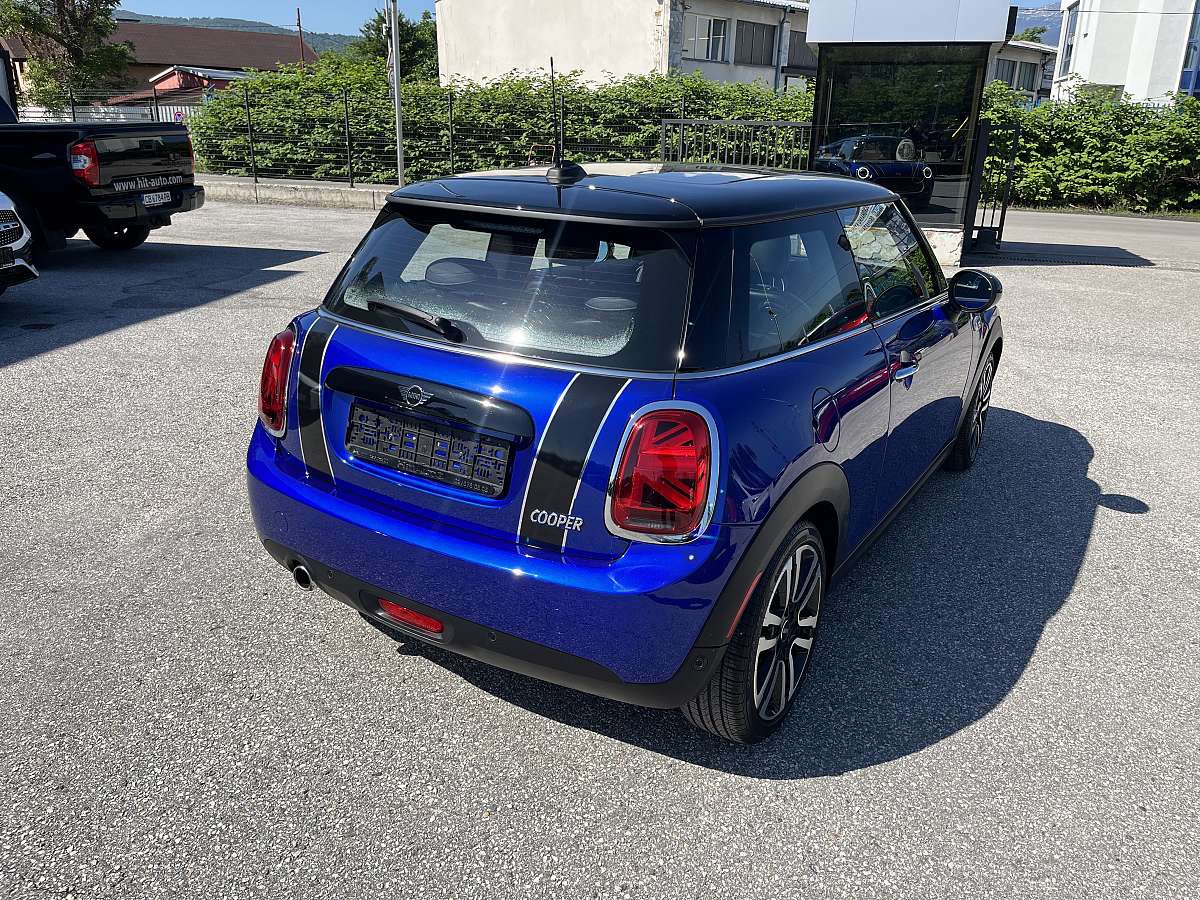 MINI Cooper 1.5 Automatic MINI Cooper 1.5 Automatic