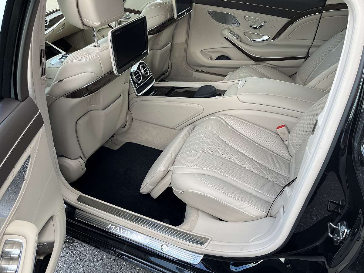 S600 Maybach VR10 S600 Maybach VR10