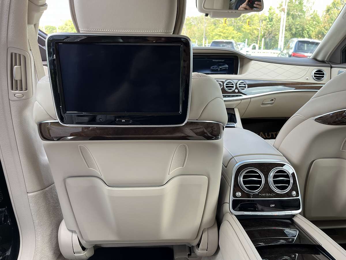 S600 Maybach VR10 S600 Maybach VR10