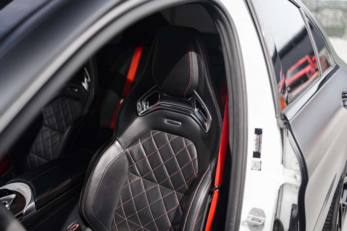 Mercedes - Benz C63s