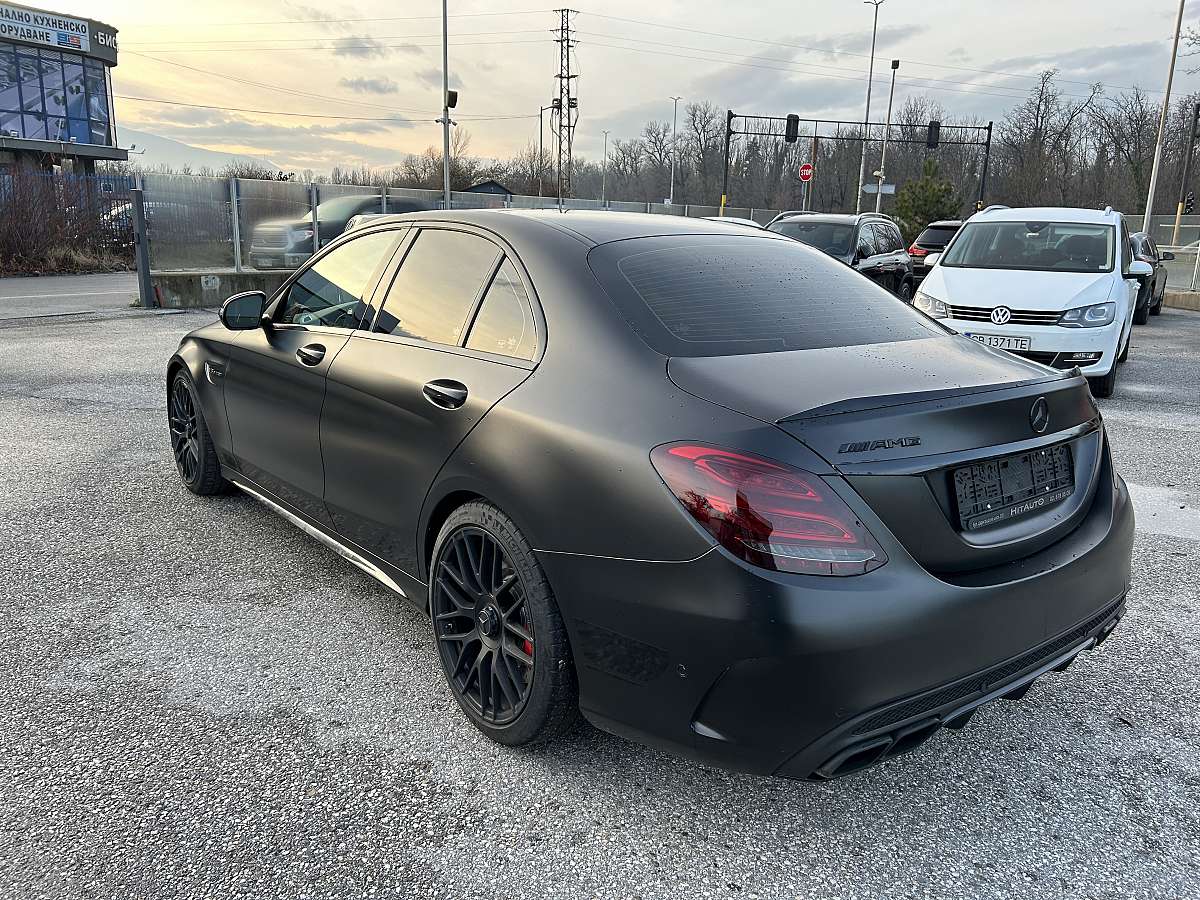 Mercedes - Benz C63s