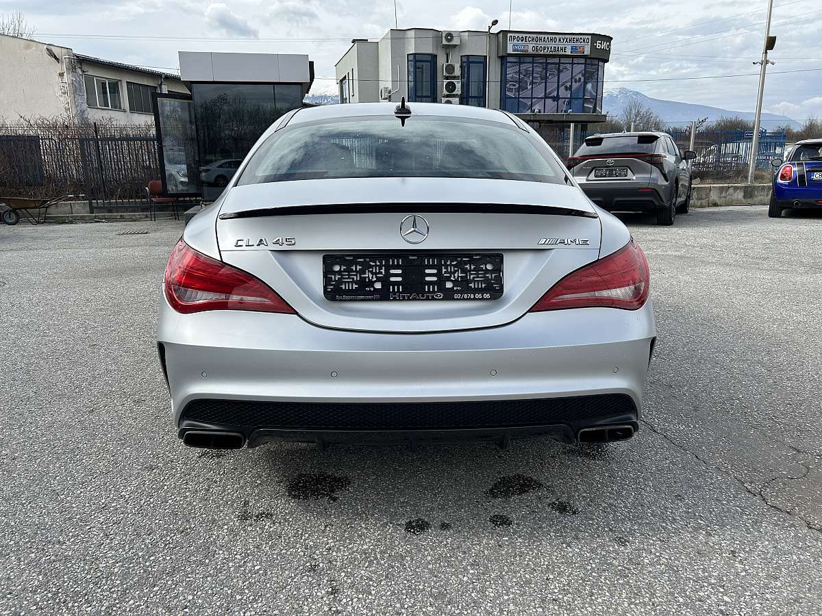 Mercedes - Benz CLA 45 AMG