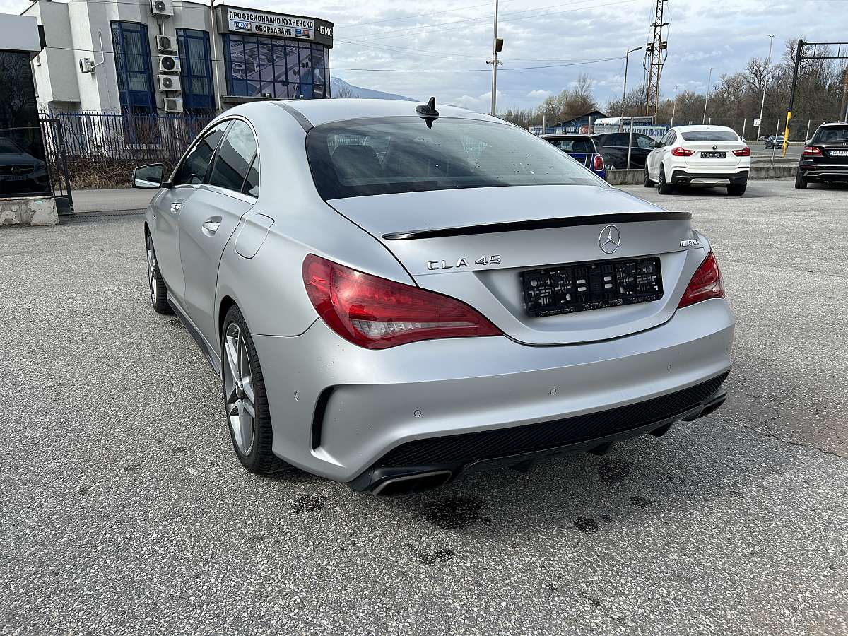 Mercedes - Benz CLA 45 AMG