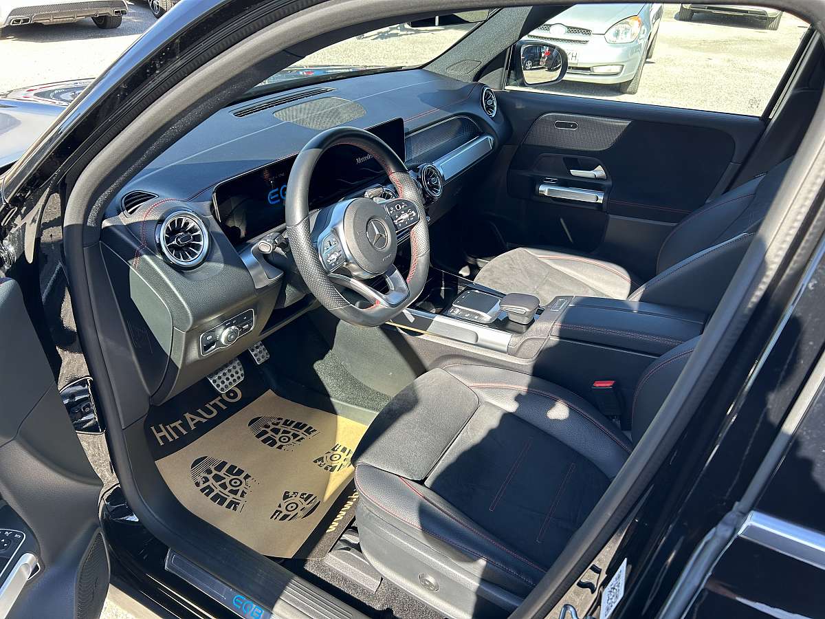 Mercedes-Benz EQB 300 4Matic AMG Mercedes-Benz EQB 300 4Matic AMG