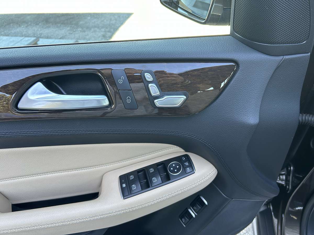 Mercedes Benz GLS 350d