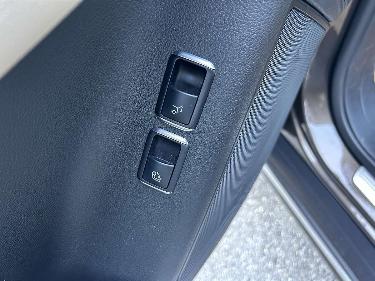Mercedes Benz GLS 350d