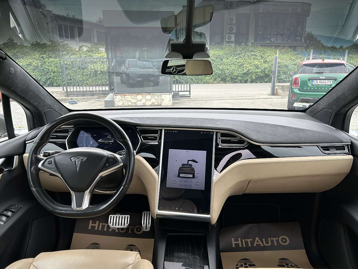 Tesla P100 D