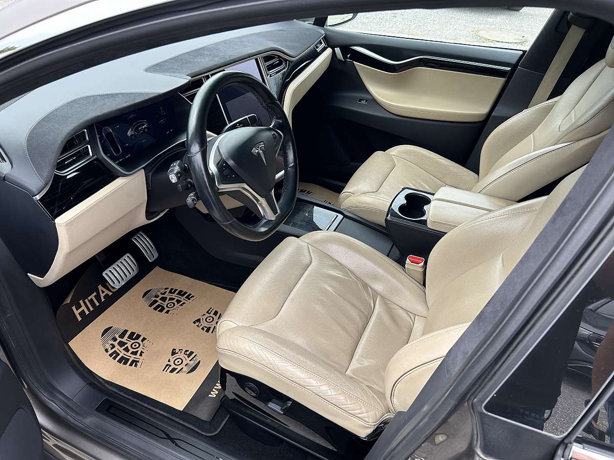 Tesla P100 D
