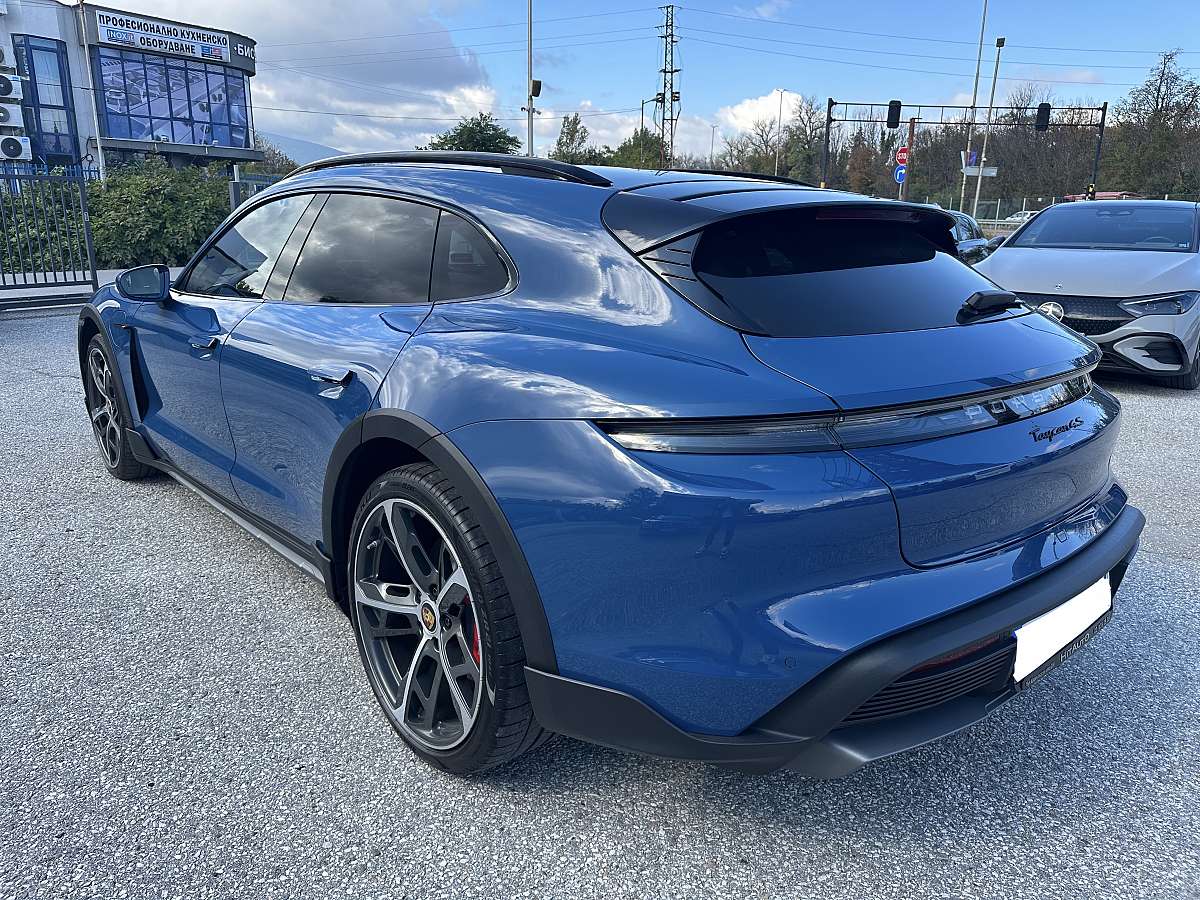 porsche taycan 4S Cross