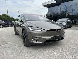 Tesla P100 D