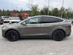Tesla P100 D