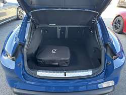 porsche taycan 4S Cross