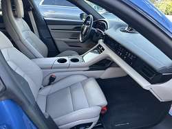 porsche taycan 4S Cross