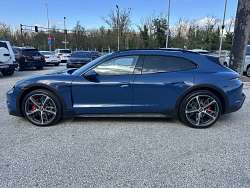 porsche taycan 4S Cross